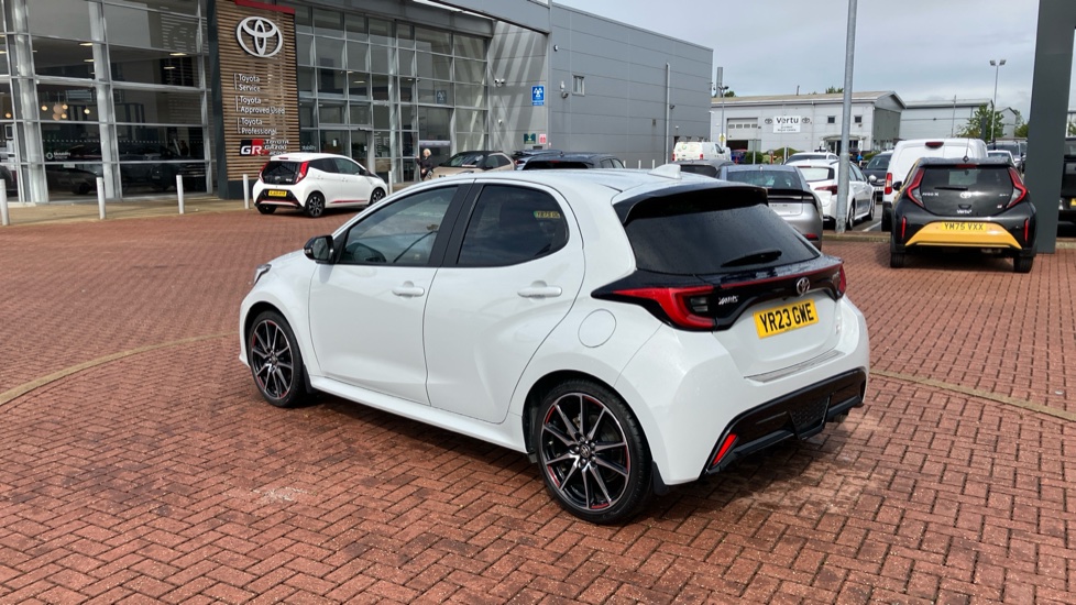 Toyota Yaris 1.5 Hybrid GR Sport 5dr CVT Hybrid Hatchback - Image 51