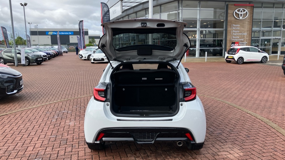 Toyota Yaris 1.5 Hybrid GR Sport 5dr CVT Hybrid Hatchback - Image 54