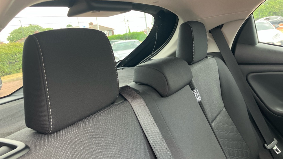 Toyota Yaris 1.5 Hybrid Design 5dr CVT Hybrid Hatchback - Image 18