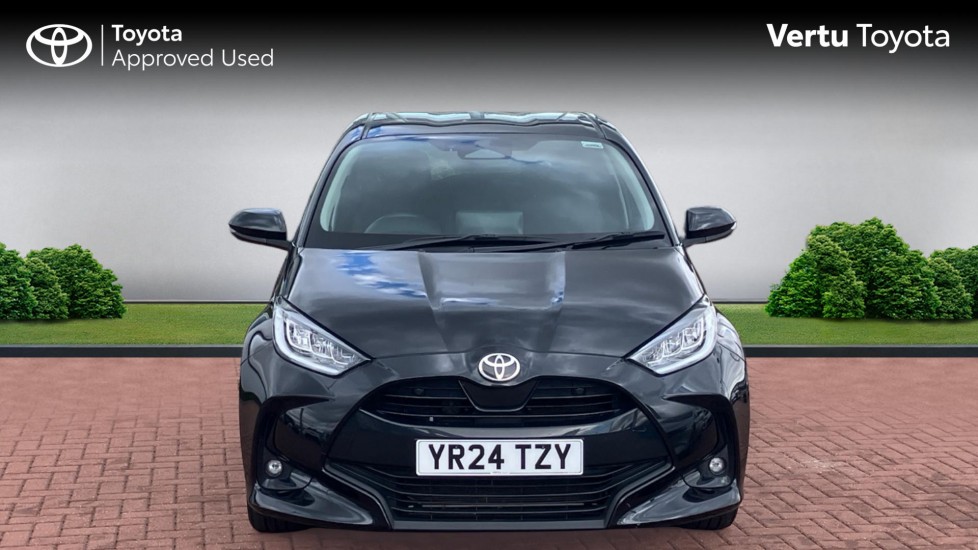 Toyota Yaris 1.5 Hybrid Design 5dr CVT Hybrid Hatchback - Image 22