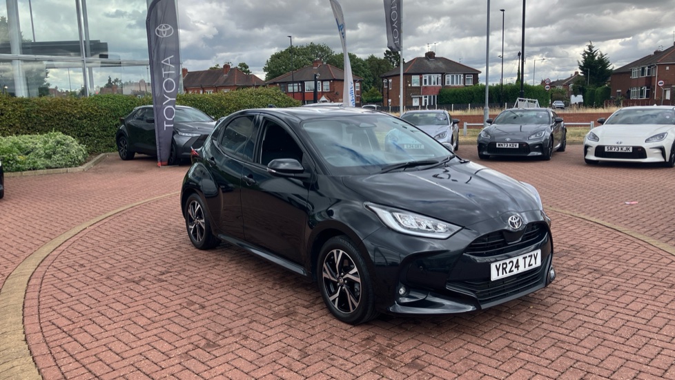 Toyota Yaris 1.5 Hybrid Design 5dr CVT Hybrid Hatchback - Image 54