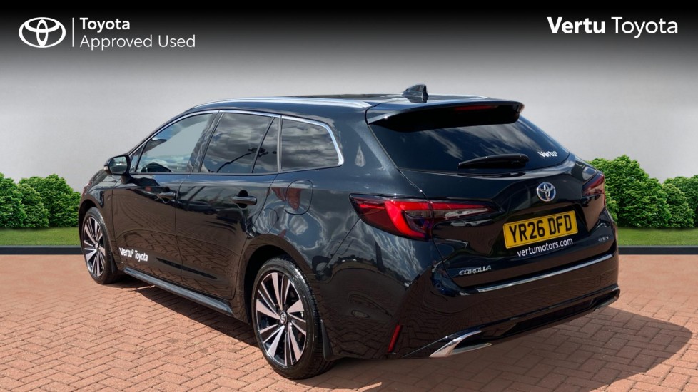 Toyota Corolla 1.8 Hybrid Design 5dr CVT Hybrid Estate - Image 4