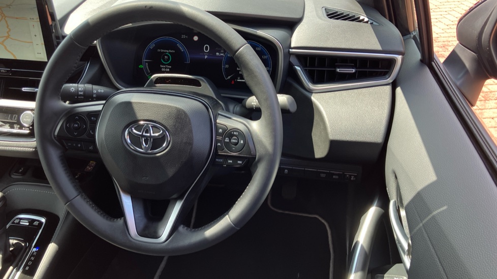 Toyota Corolla 1.8 Hybrid Design 5dr CVT Hybrid Estate - Image 10