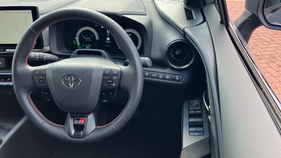 Toyota C-HR 2.0 PHEV GR Sport 5dr CVT Hatchback - Image 10