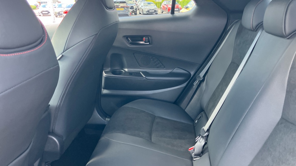 Toyota C-HR 2.0 PHEV GR Sport 5dr CVT Hatchback - Image 15