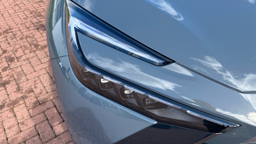 Toyota C-HR 2.0 PHEV GR Sport 5dr CVT Hatchback - Image 20