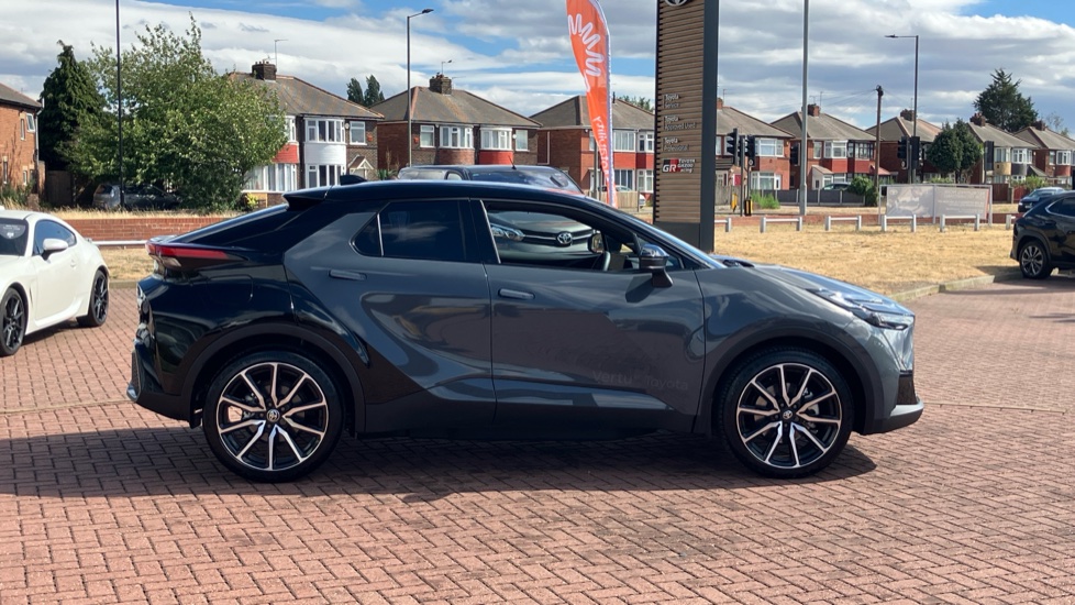 Toyota C-HR 2.0 PHEV GR Sport 5dr CVT Hatchback - Image 23
