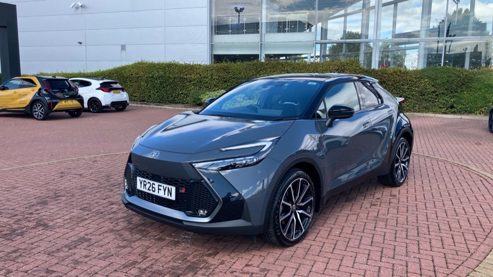Toyota C-HR 2.0 PHEV GR Sport 5dr CVT Hatchback - Image 45