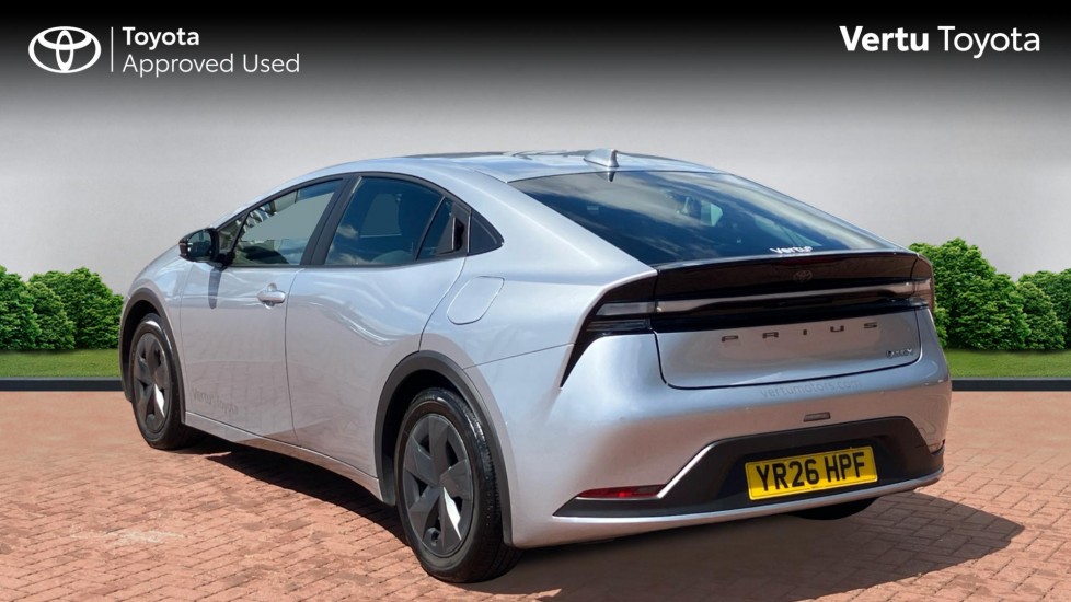 Toyota Prius 2.0 PHEV Design 5dr CVT Hatchback - Image 4