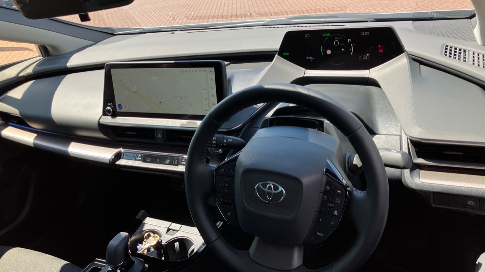 Toyota Prius 2.0 PHEV Design 5dr CVT Hatchback - Image 6