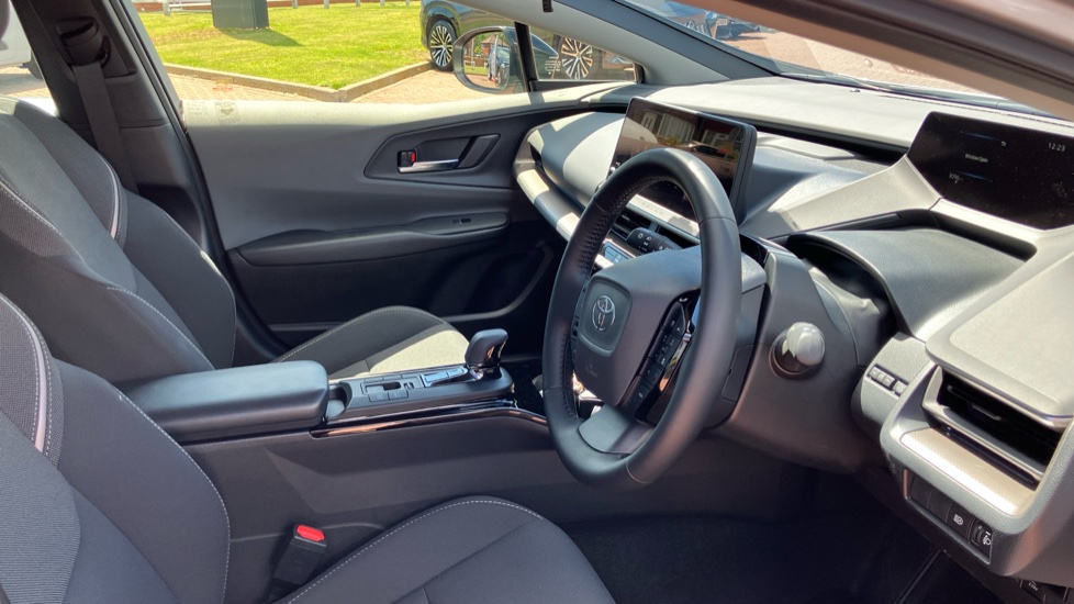 Toyota Prius 2.0 PHEV Design 5dr CVT Hatchback - Image 12