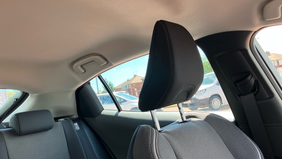 Toyota Prius 2.0 PHEV Design 5dr CVT Hatchback - Image 19