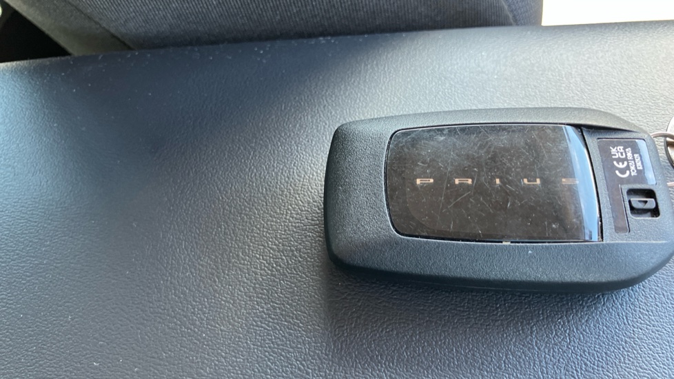Toyota Prius 2.0 PHEV Design 5dr CVT Hatchback - Image 28