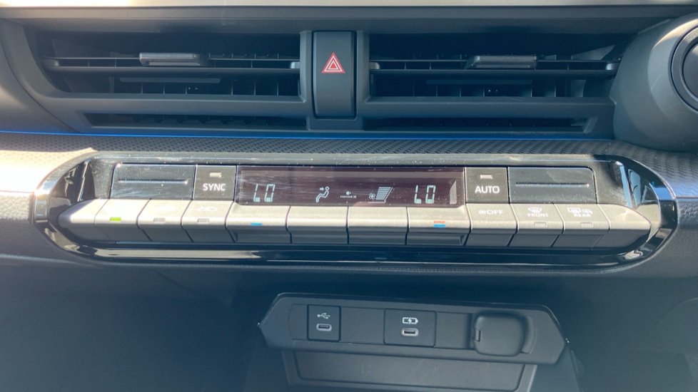 Toyota Prius 2.0 PHEV Design 5dr CVT Hatchback - Image 33