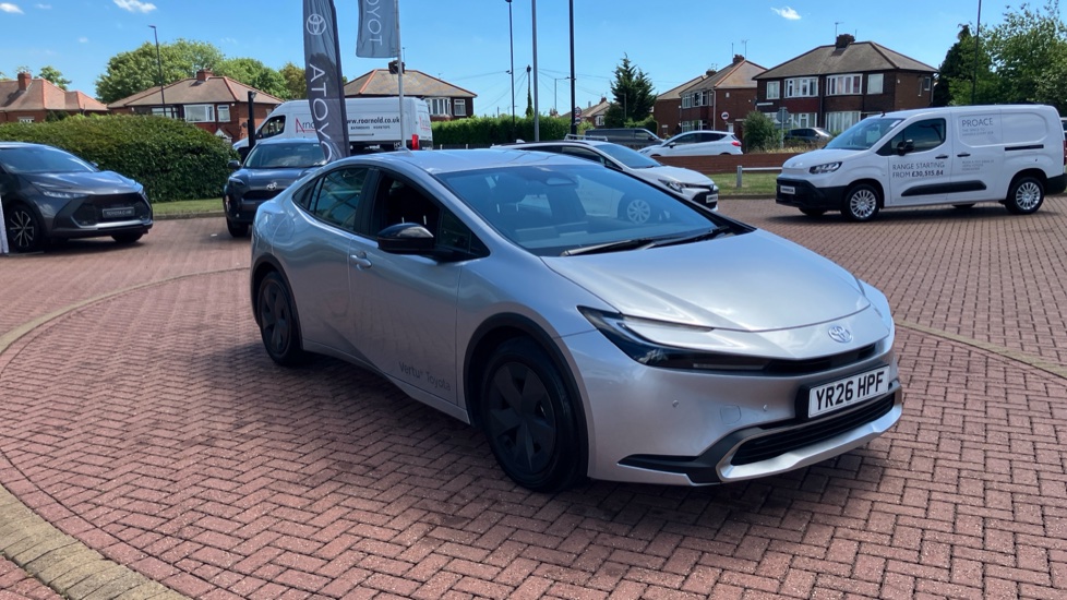 Toyota Prius 2.0 PHEV Design 5dr CVT Hatchback - Image 43