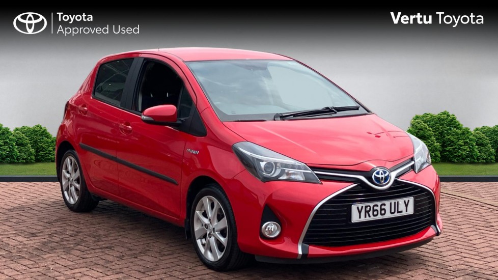 Toyota Yaris 1.5 Hybrid Excel 5dr CVT Hybrid Hatchback - Image 1