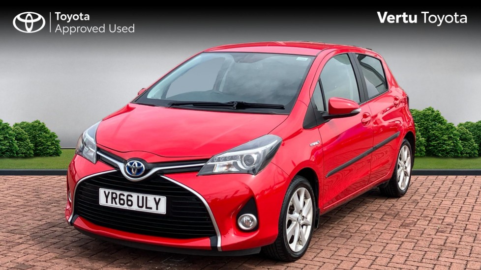 Toyota Yaris 1.5 Hybrid Excel 5dr CVT Hybrid Hatchback - Image 3