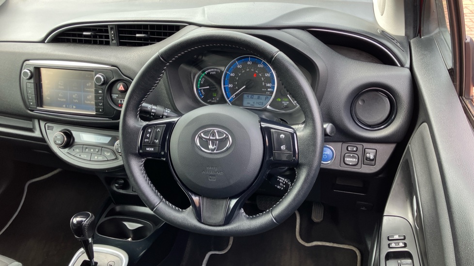 Toyota Yaris 1.5 Hybrid Excel 5dr CVT Hybrid Hatchback - Image 7