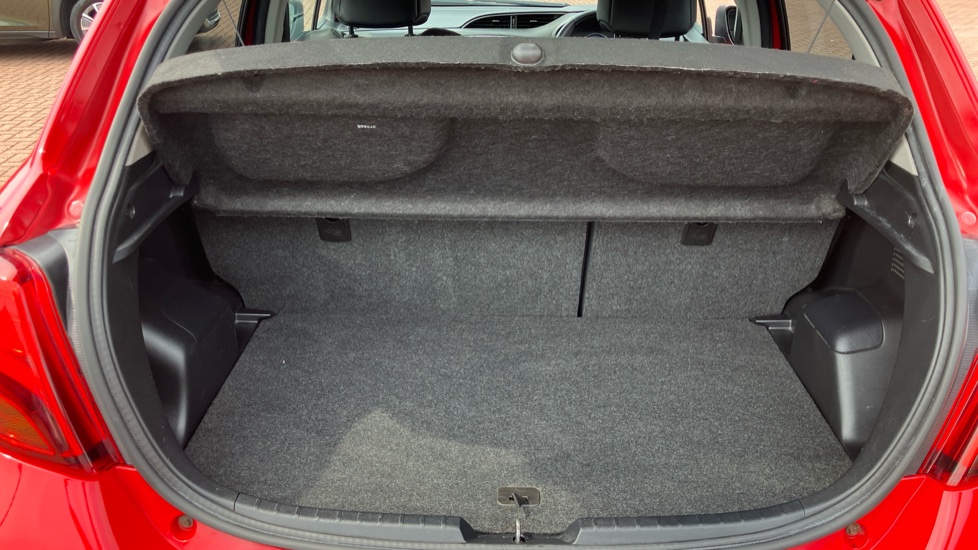 Toyota Yaris 1.5 Hybrid Excel 5dr CVT Hybrid Hatchback - Image 13
