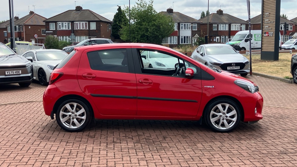 Toyota Yaris 1.5 Hybrid Excel 5dr CVT Hybrid Hatchback - Image 23