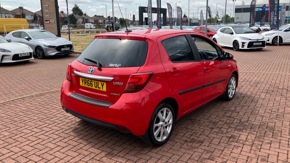 Toyota Yaris 1.5 Hybrid Excel 5dr CVT Hybrid Hatchback - Image 46