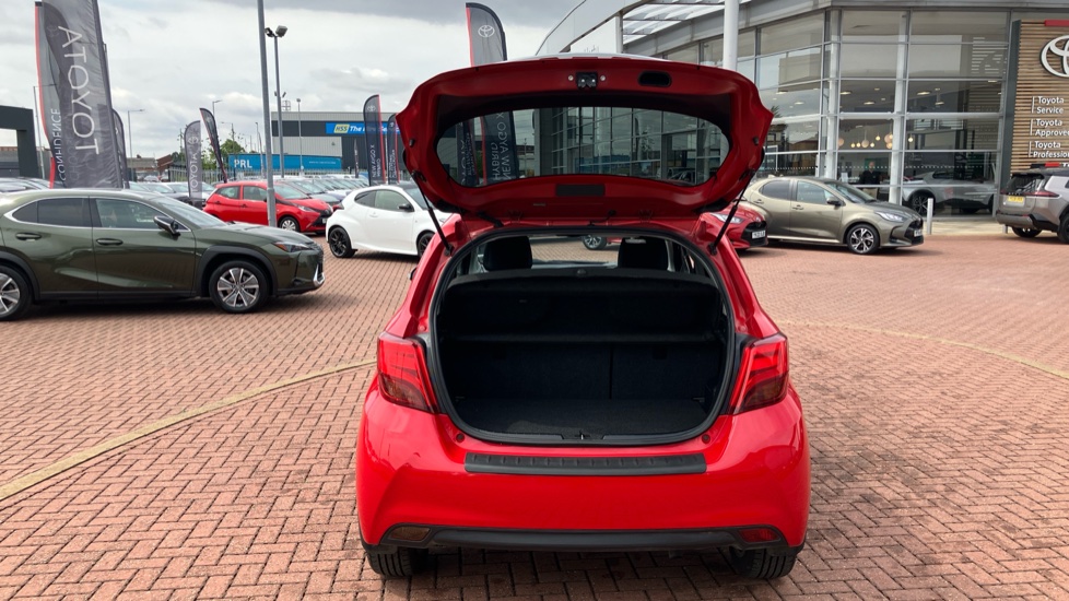Toyota Yaris 1.5 Hybrid Excel 5dr CVT Hybrid Hatchback - Image 49