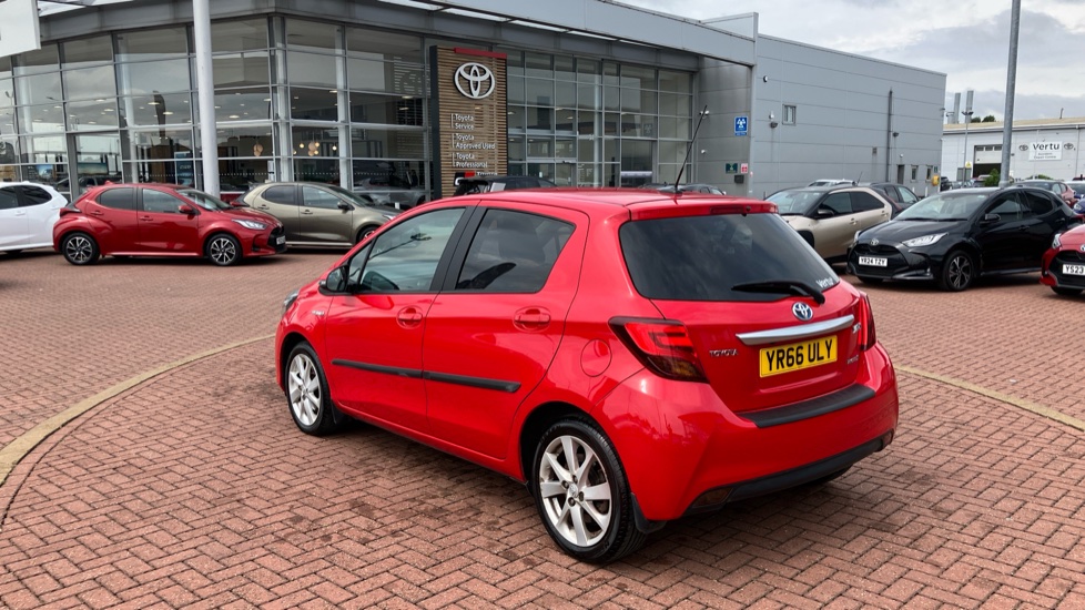 Toyota Yaris 1.5 Hybrid Excel 5dr CVT Hybrid Hatchback - Image 50