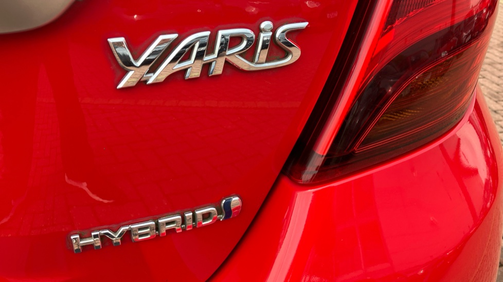Toyota Yaris 1.5 Hybrid Excel 5dr CVT Hybrid Hatchback - Image 53