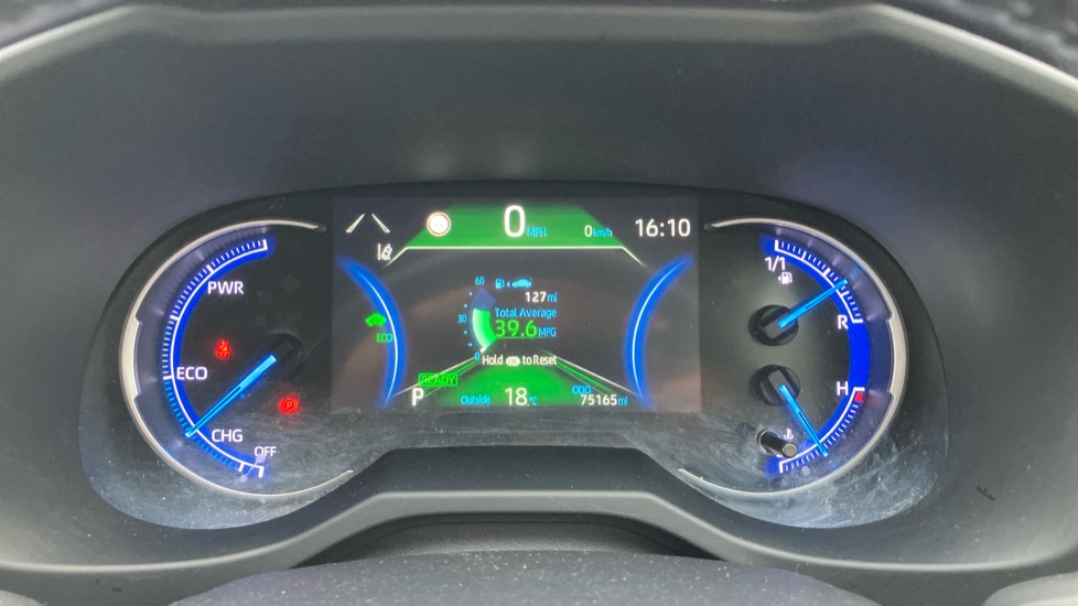 Toyota RAV4 2.5 VVT-i Hybrid Design 5dr CVT Hybrid Estate - Image 11