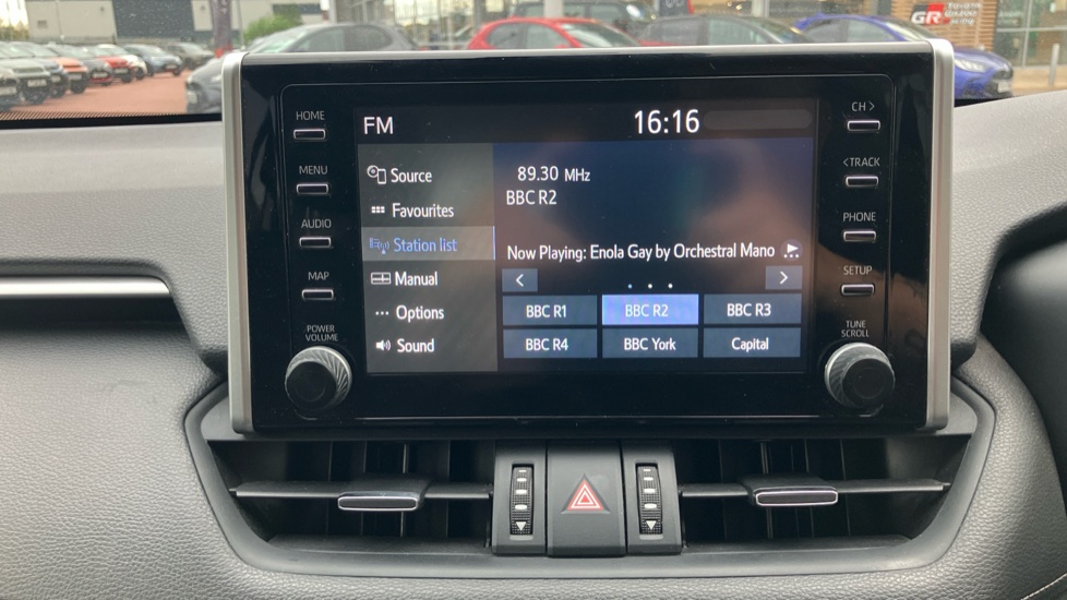 Toyota RAV4 2.5 VVT-i Hybrid Design 5dr CVT Hybrid Estate - Image 41
