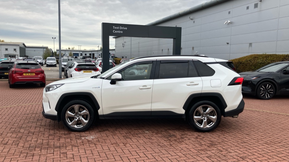 Toyota RAV4 2.5 VVT-i Hybrid Design 5dr CVT Hybrid Estate - Image 52