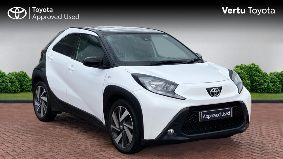 Toyota Aygo X 1.0 VVT-i Edge 5dr Petrol Hatchback - Image 1