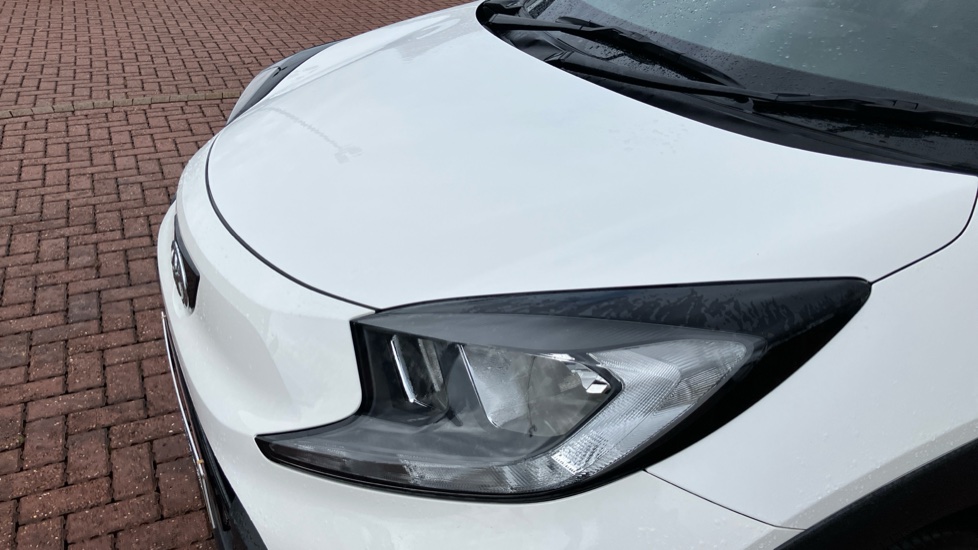 Toyota Aygo X 1.0 VVT-i Edge 5dr Petrol Hatchback - Image 20