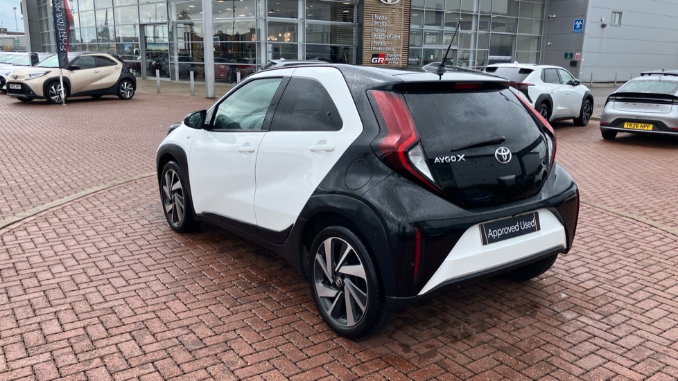 Toyota Aygo X 1.0 VVT-i Edge 5dr Petrol Hatchback - Image 44