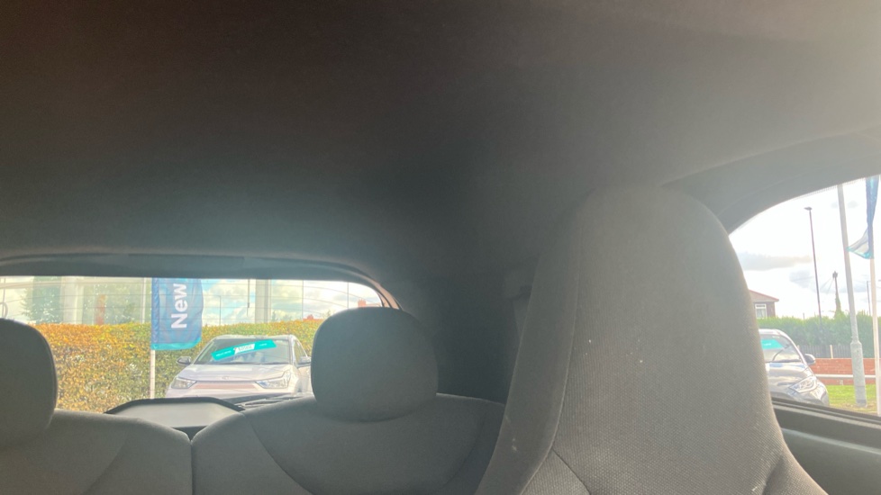 Toyota Aygo X 1.0 VVT-i Edge 5dr Petrol Hatchback - Image 19