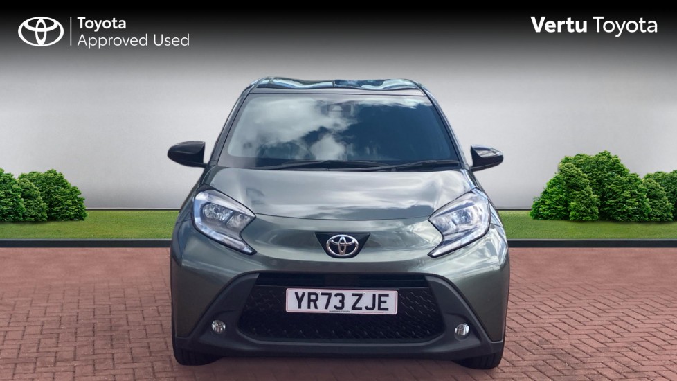Toyota Aygo X 1.0 VVT-i Edge 5dr Petrol Hatchback - Image 22