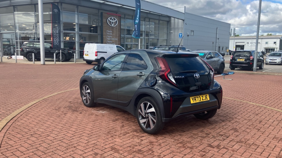 Toyota Aygo X 1.0 VVT-i Edge 5dr Petrol Hatchback - Image 48