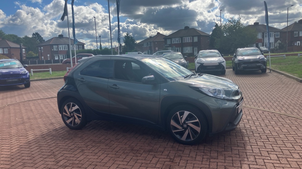 Toyota Aygo X 1.0 VVT-i Edge 5dr Petrol Hatchback - Image 52