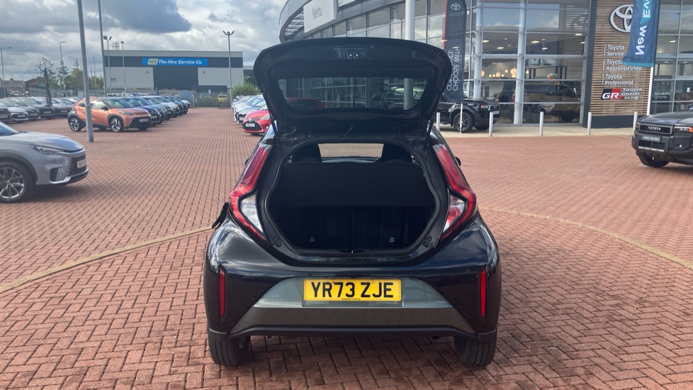 Toyota Aygo X 1.0 VVT-i Edge 5dr Petrol Hatchback - Image 54