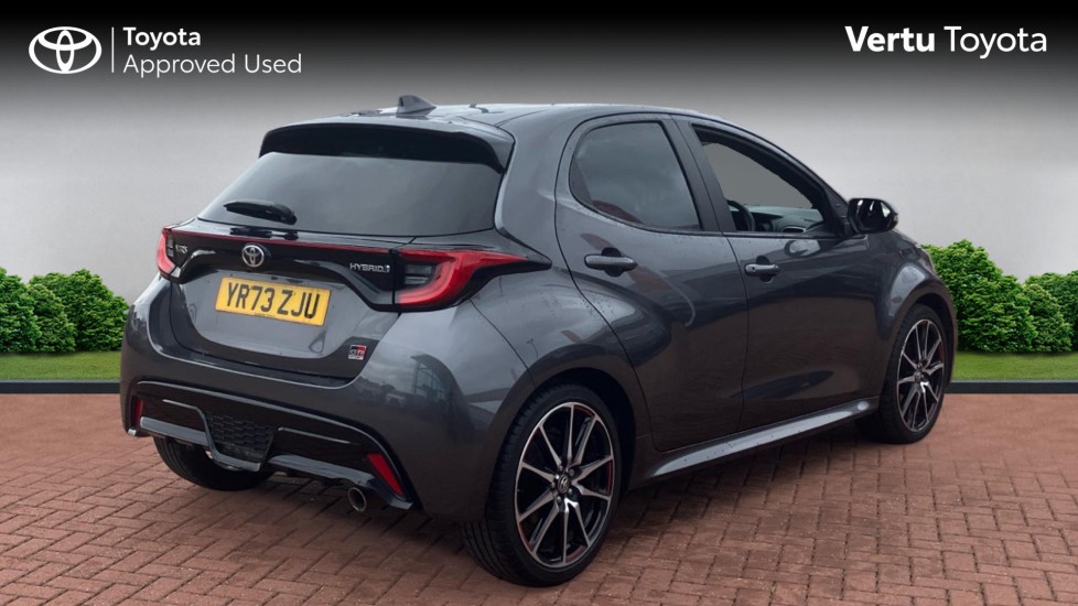 Toyota Yaris 1.5 Hybrid GR Sport 5dr CVT Hybrid Hatchback - Image 2