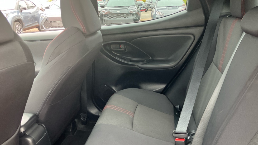 Toyota Yaris 1.5 Hybrid GR Sport 5dr CVT Hybrid Hatchback - Image 15