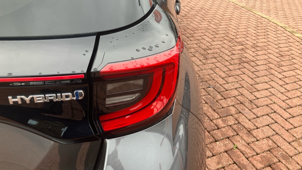Toyota Yaris 1.5 Hybrid GR Sport 5dr CVT Hybrid Hatchback - Image 21