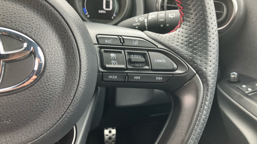 Toyota Yaris 1.5 Hybrid GR Sport 5dr CVT Hybrid Hatchback - Image 29