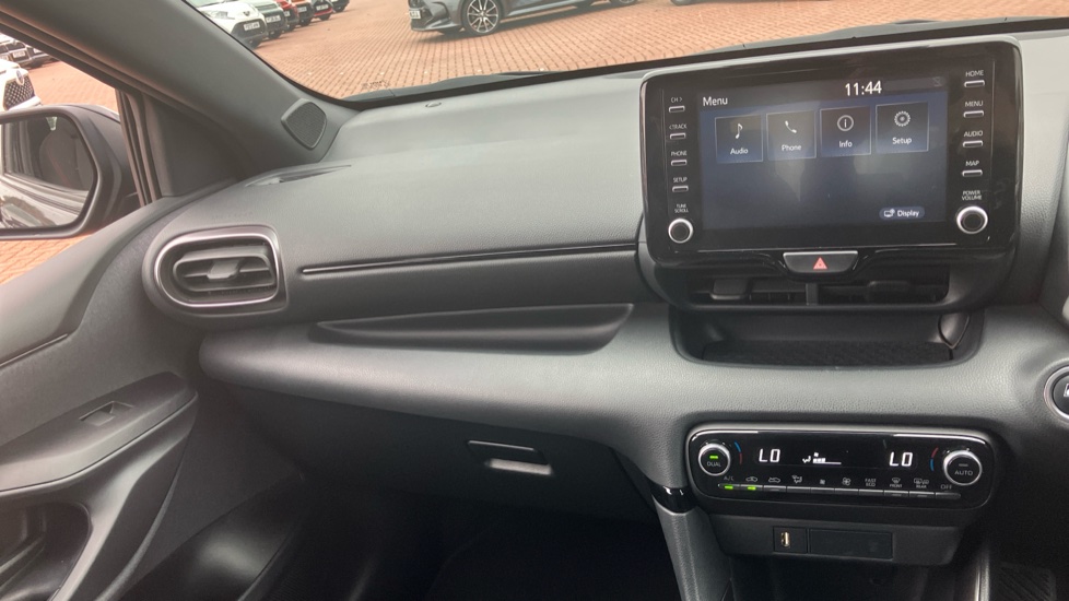 Toyota Yaris 1.5 Hybrid GR Sport 5dr CVT Hybrid Hatchback - Image 59
