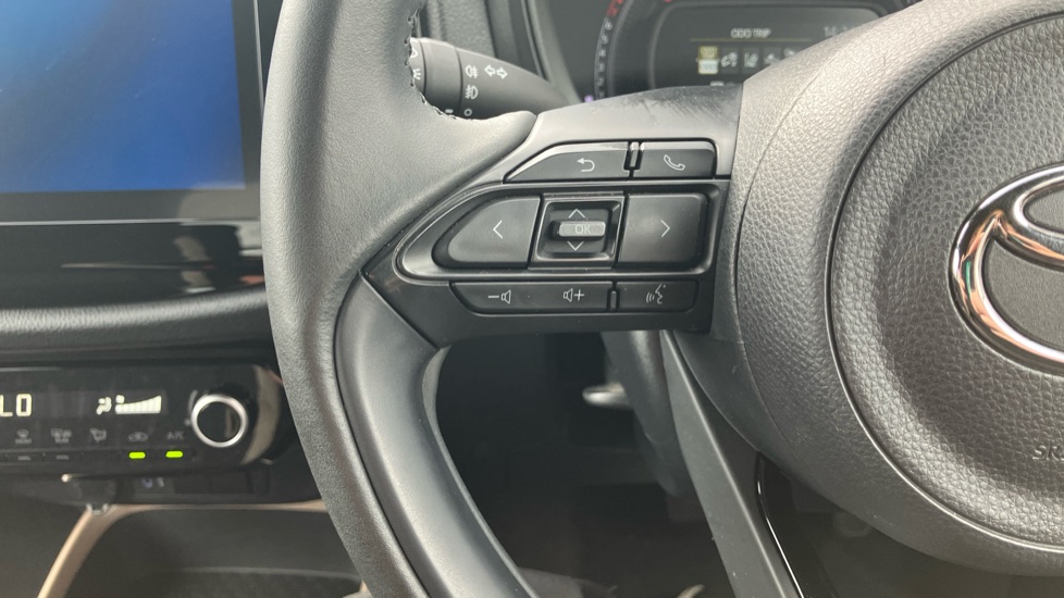 Toyota Aygo X 1.0 VVT-i Edge 5dr Auto Petrol Hatchback - Image 34