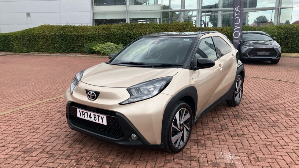 Toyota Aygo X 1.0 VVT-i Edge 5dr Auto Petrol Hatchback - Image 50