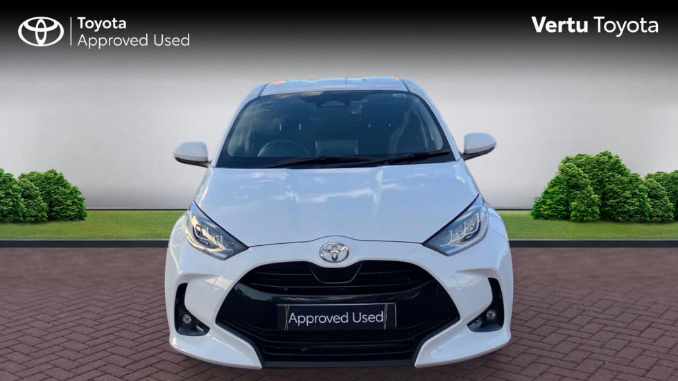 Toyota Yaris 1.5 Hybrid Design 5dr CVT Hybrid Hatchback - Image 22