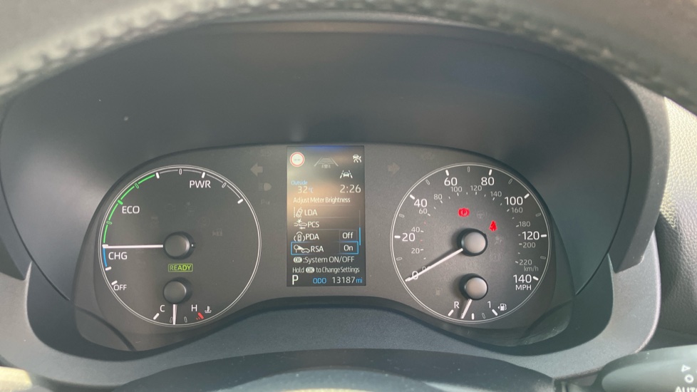 Toyota Yaris 1.5 Hybrid Icon 5dr CVT Hybrid Hatchback - Image 11