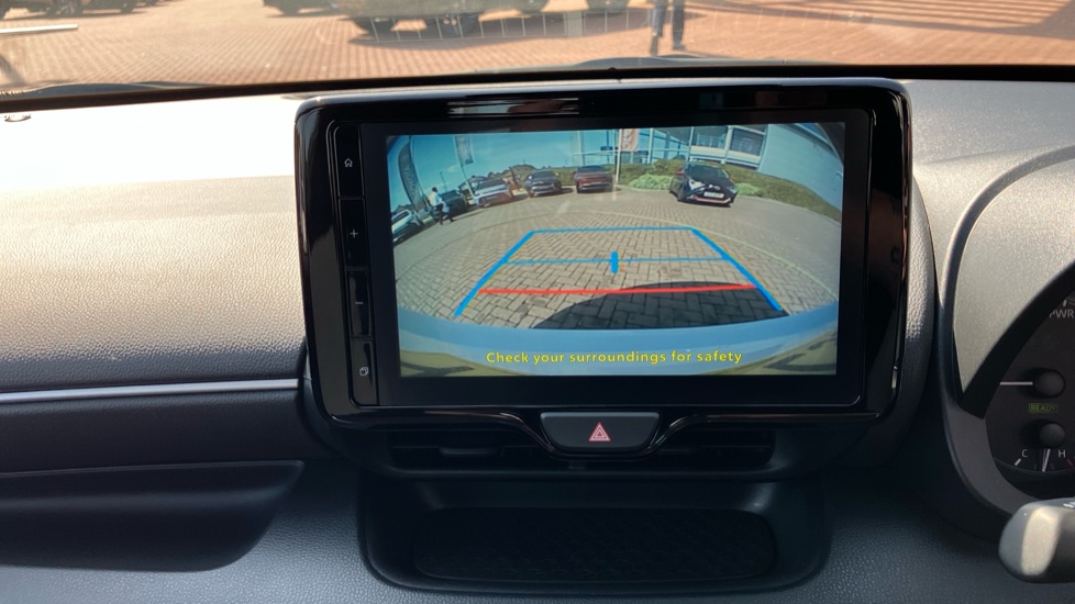 Toyota Yaris 1.5 Hybrid Icon 5dr CVT Hybrid Hatchback - Image 42