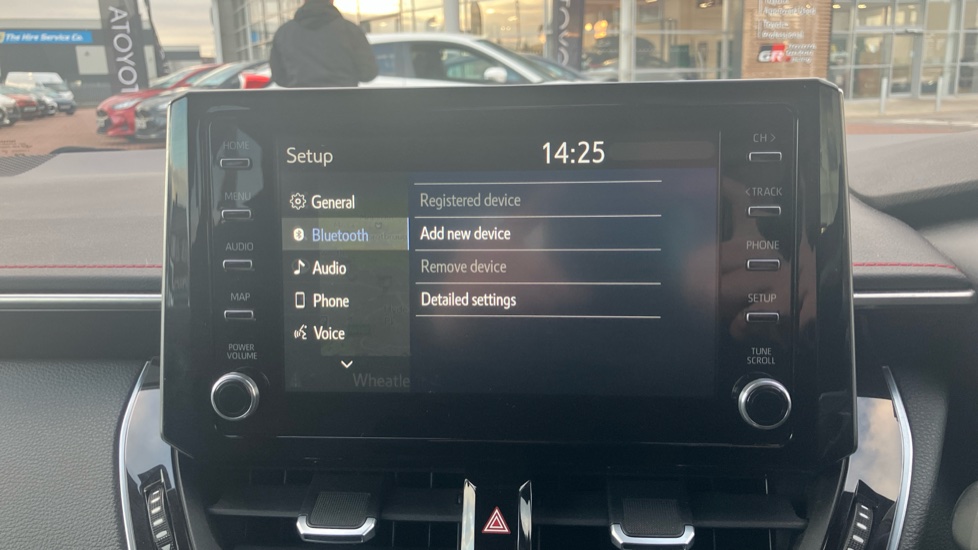 Toyota Corolla 2.0 VVT-i Hybrid Excel 5dr CVT Hybrid Hatchback - Image 23